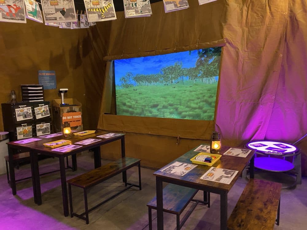 Dinosaur Outpost - wedding in Las Vegas, NV