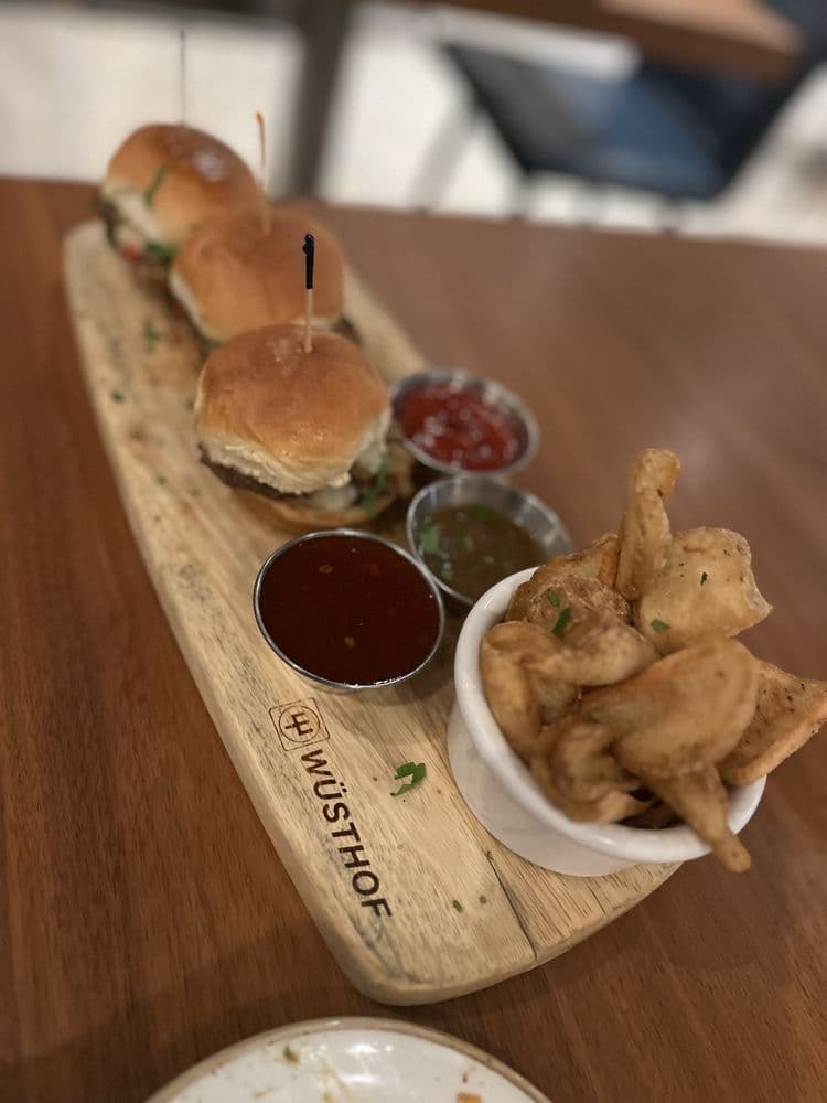 Klassics - wedding in Minneapolis, MN