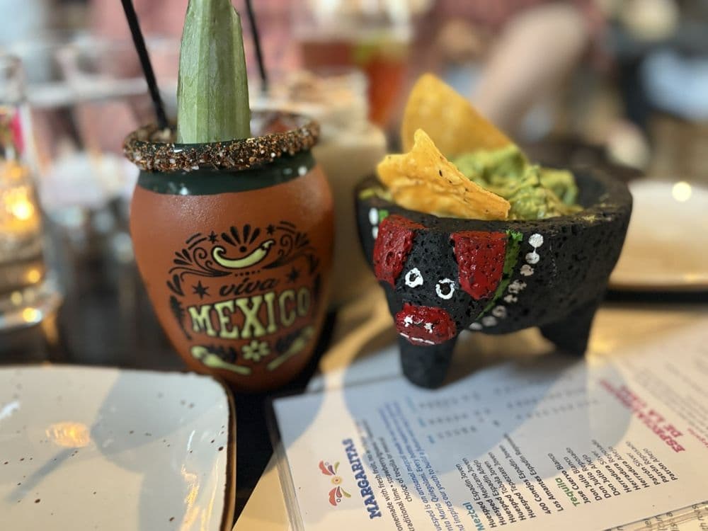 Kie-Gol-Lanee Logan Square - wedding in Chicago, IL