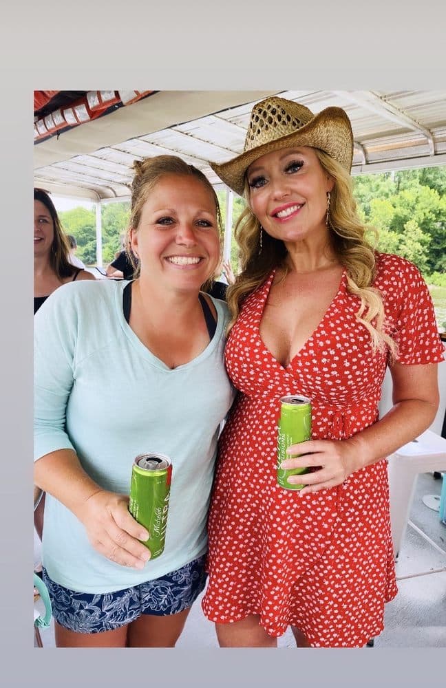 Pontoon Saloon - wedding in Nashville, TN