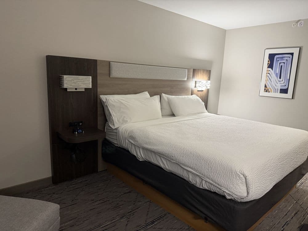 Holiday Inn Spokane Airport - wedding in Spokane, WA