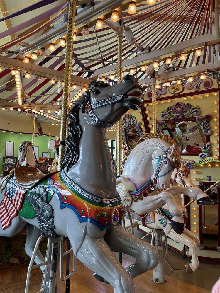 Salem's Riverfront Carousel - wedding in Salem, OR