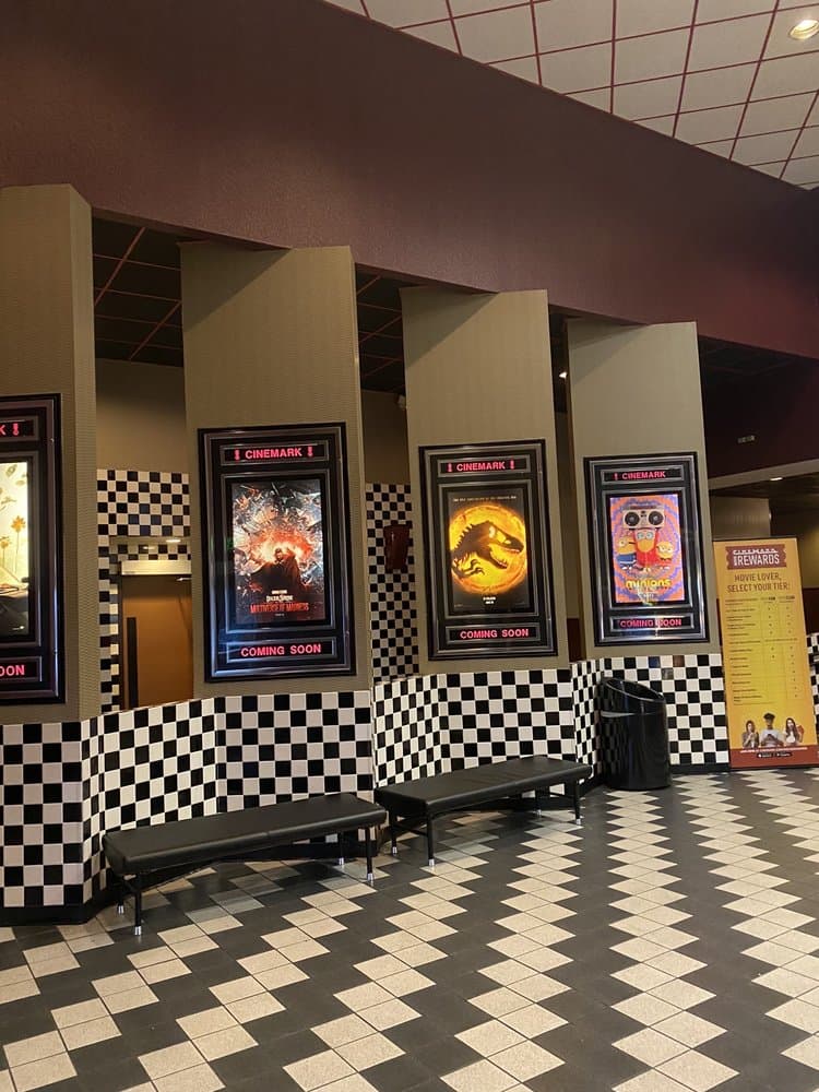 Cinemark Movies 10 - wedding in Wilmington, DE