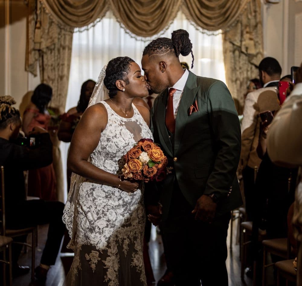 Loose Mansion - wedding in Kansas City, MO