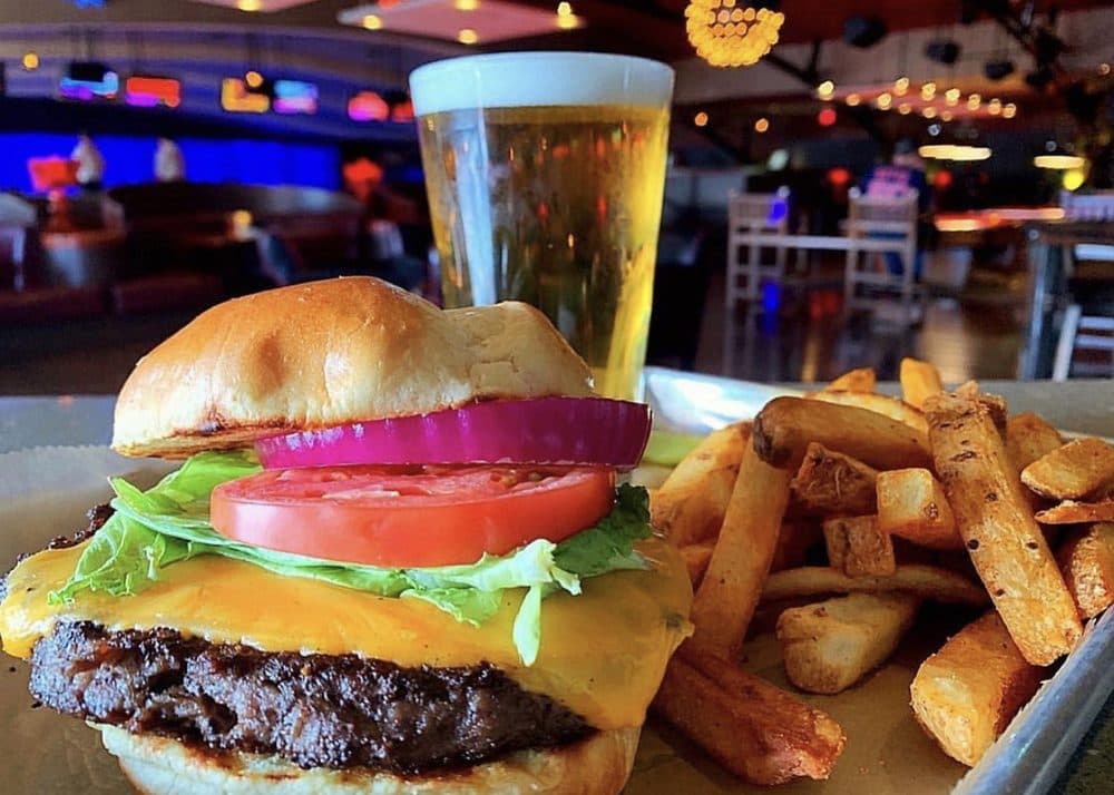 Lucky Strike Philadelphia - wedding in Philadelphia, PA