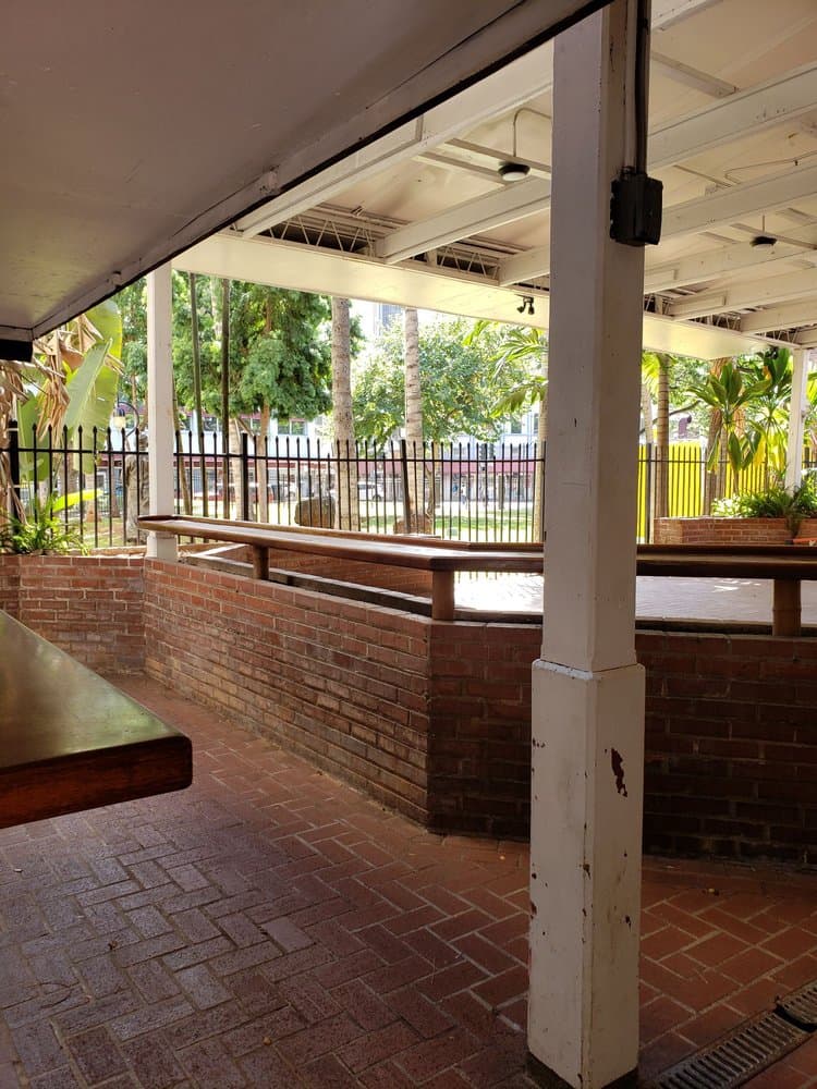 Pantheon Contemporary - wedding in Honolulu, HI