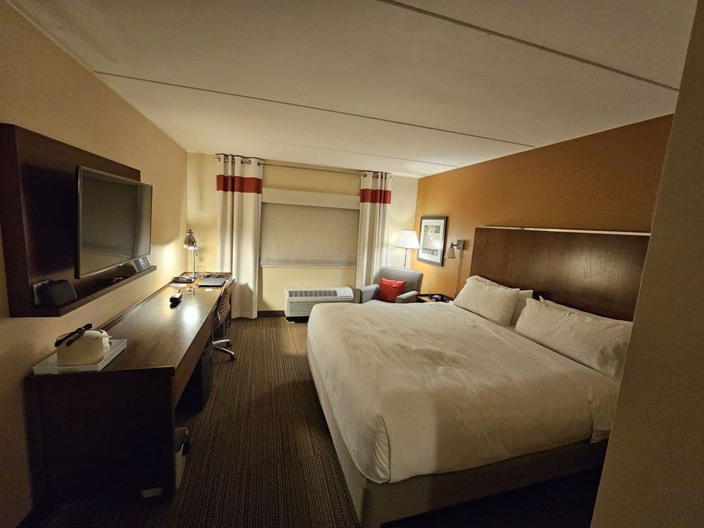 Four Points by Sheraton at Phoenix Mesa Gateway Airport - wedding in Mesa, AZ