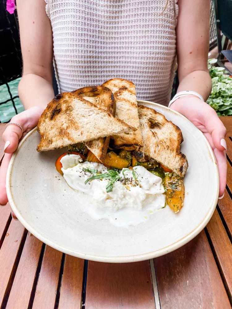 River Roast - wedding in Chicago, IL