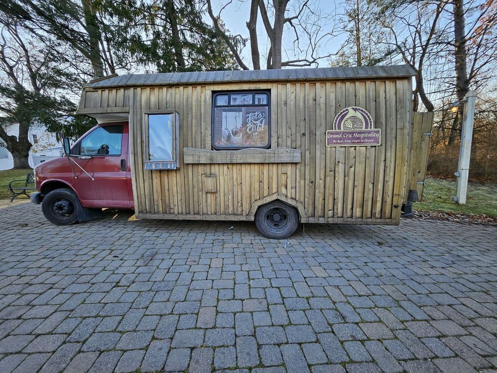 Spring Gate Vineyard - wedding in Harrisburg, PA