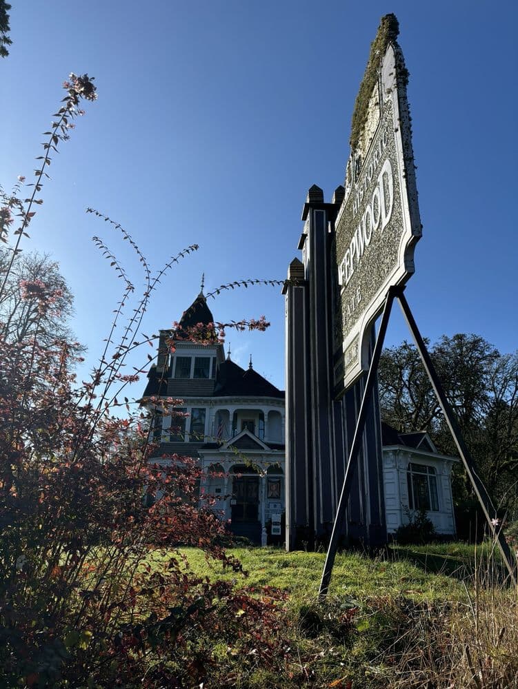 Deepwood Museum & Gardens - wedding in Salem, OR