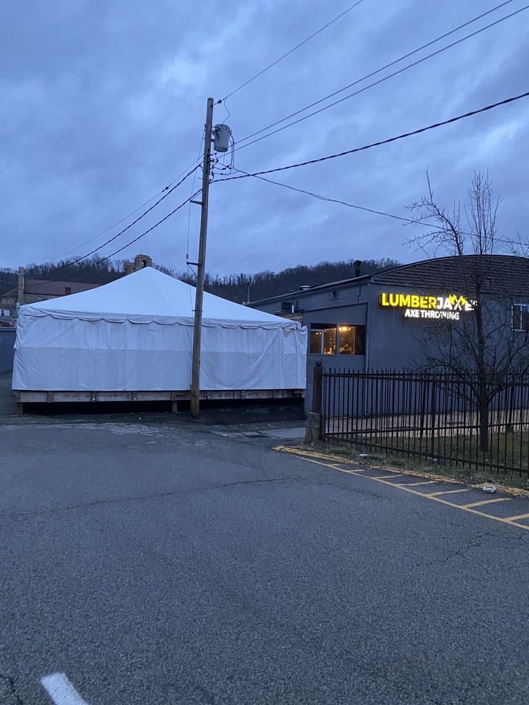 Sliders Ice Curling - wedding in Pittsburgh, PA