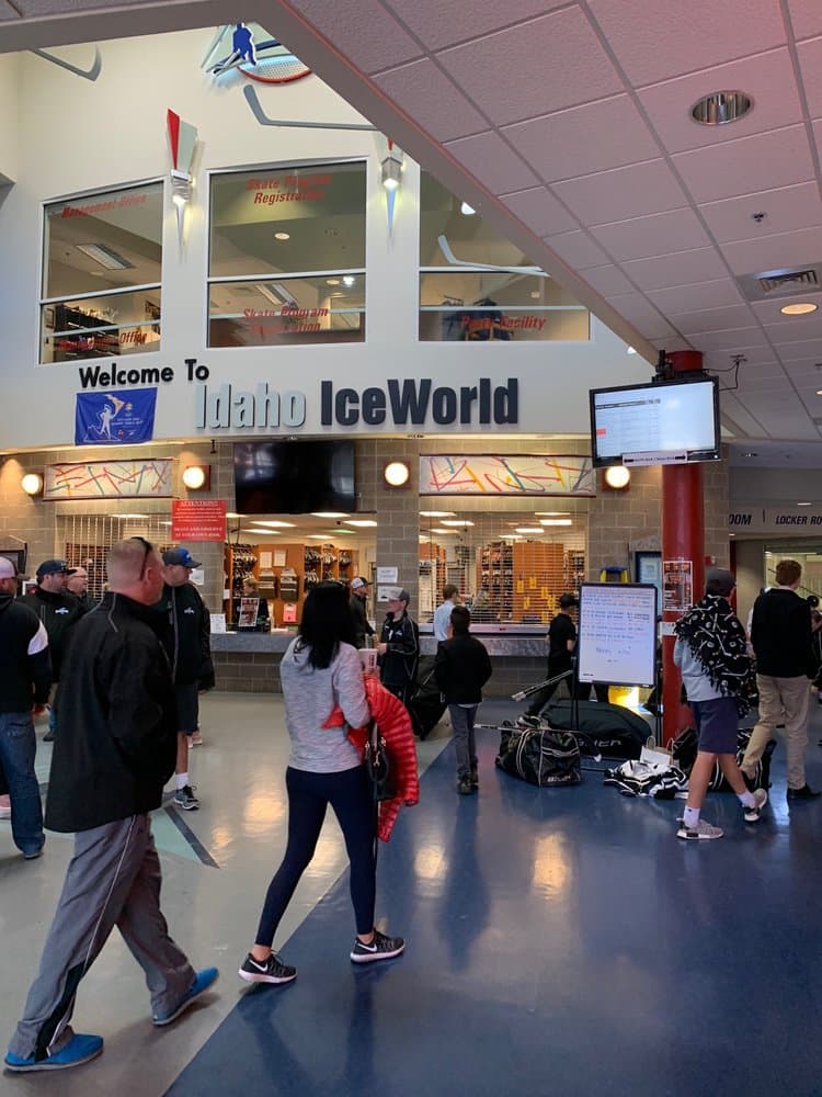 Idaho Ice World - wedding in Boise, ID