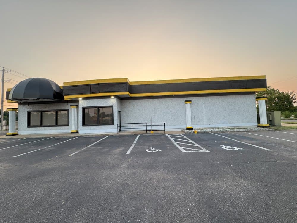 Charlo Entertainment - wedding in Memphis, TN