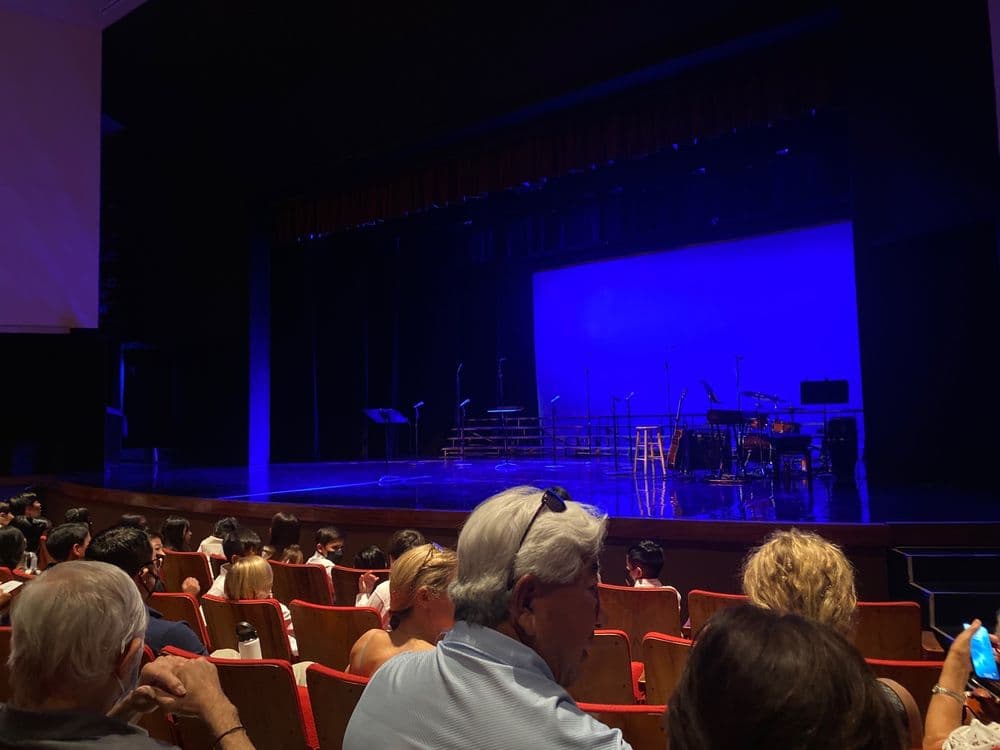 Mamiya Theatre - wedding in Honolulu, HI