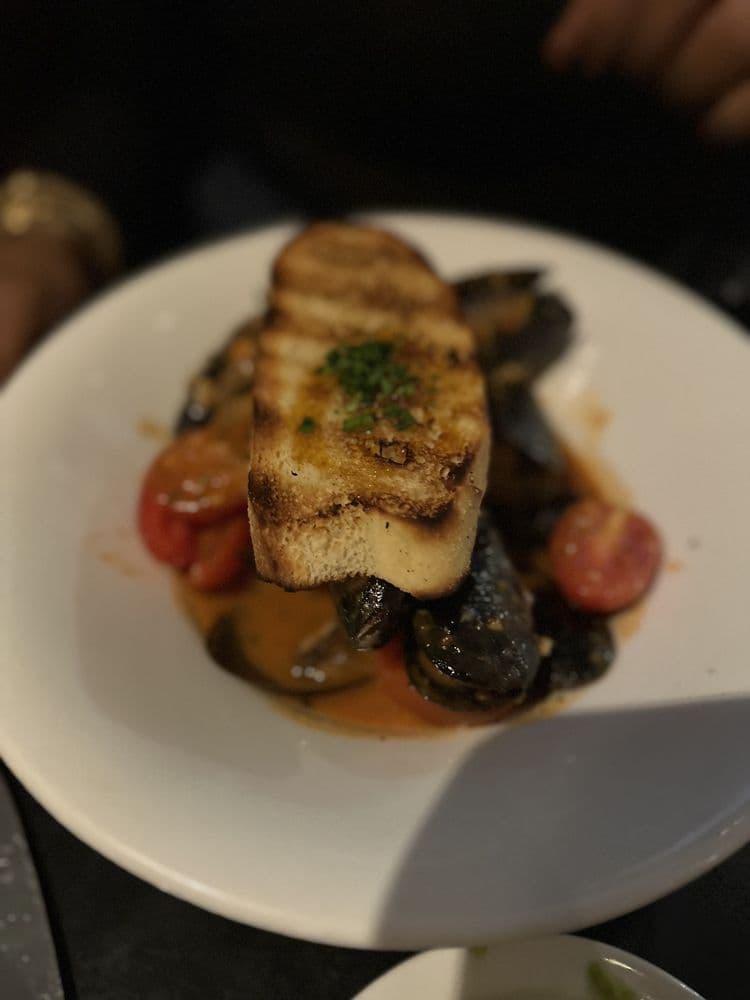 Lucca Restaurant & Bar - wedding in Boston, MA