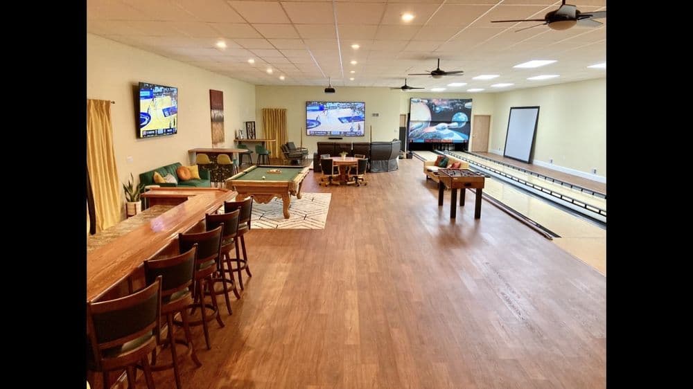 House Of Pins - wedding in Fort Wayne, IN