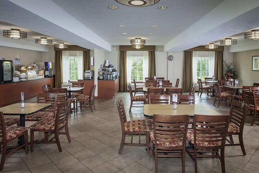 Holiday Inn Express Anchorage - wedding in Anchorage, AK