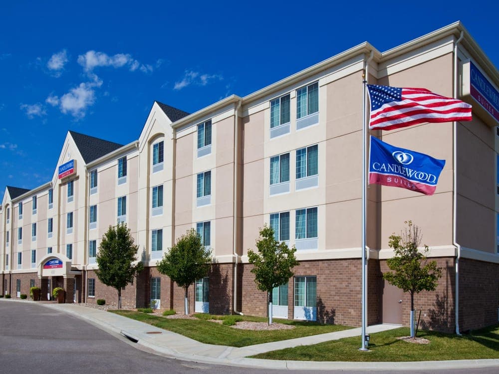 Candlewood Suites Lincoln - wedding in Lincoln, NE