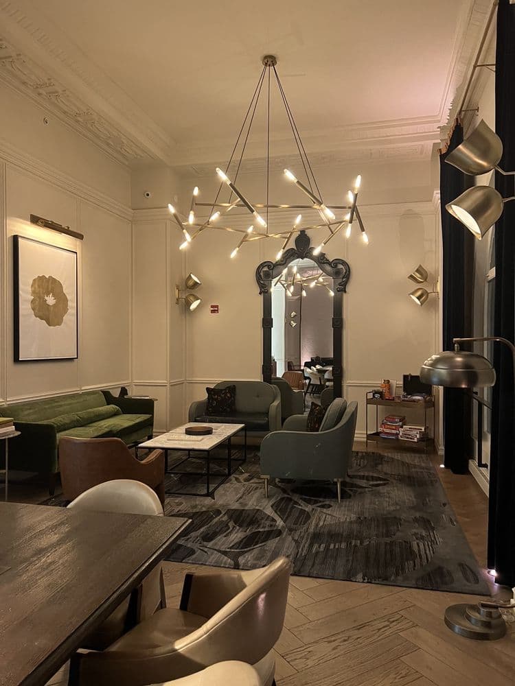 Kimpton Gray Hotel - wedding in Chicago, IL