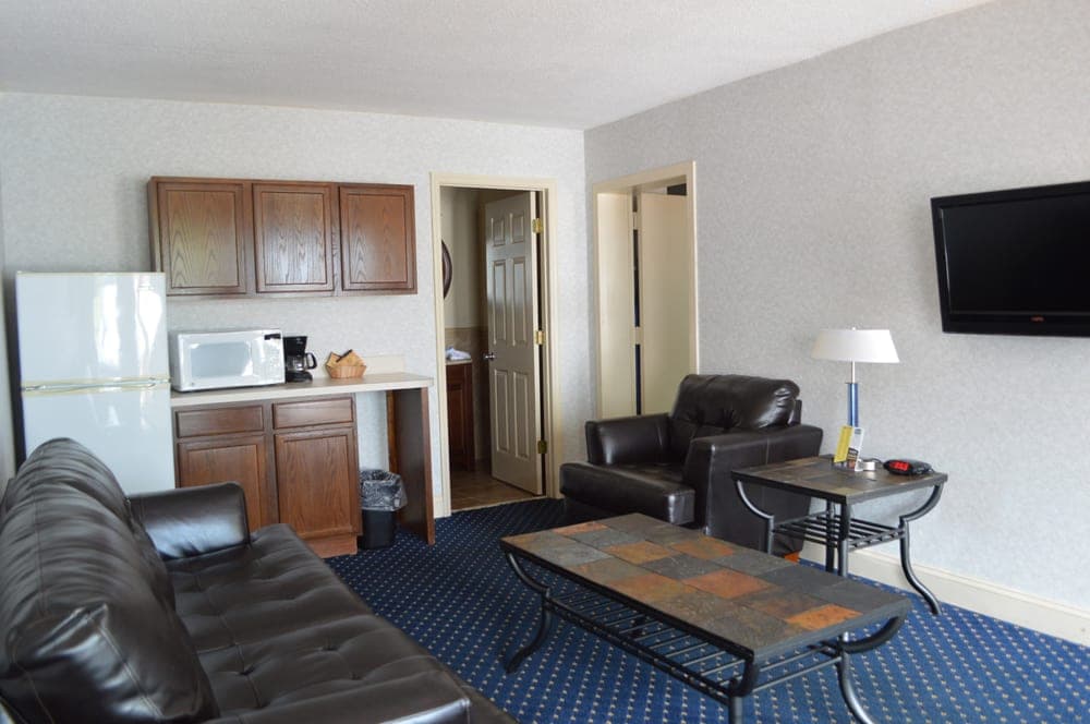 Bluegrass Extended Stay - wedding in Lexington, KY