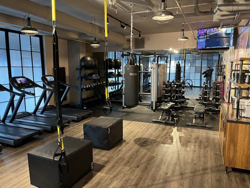 Moxy Nashville Vanderbilt Area - wedding in Nashville, TN