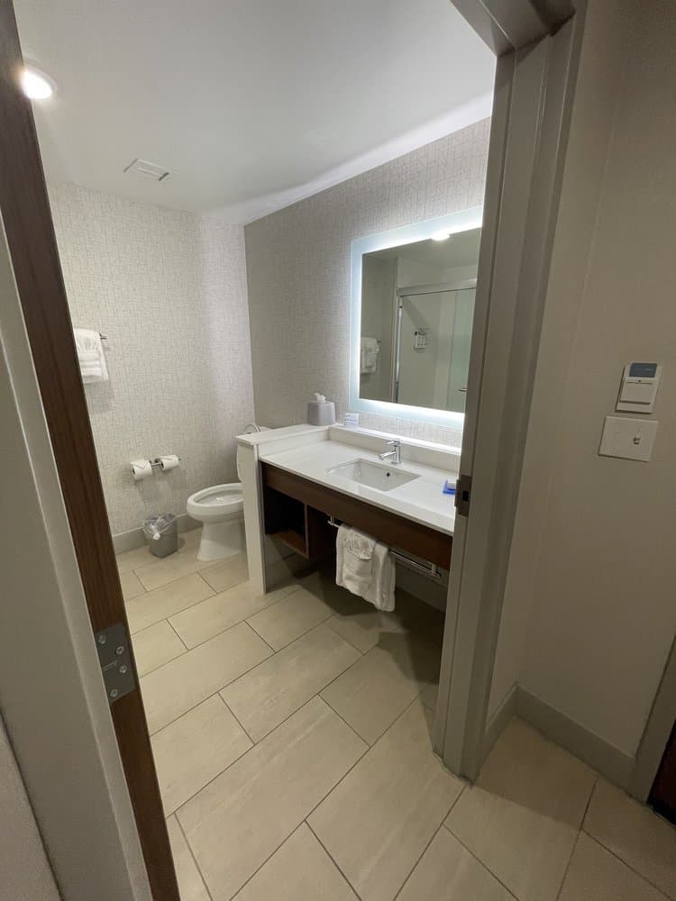 Holiday Inn Express & Suites Grand Rapids - Airport North - wedding in Grand Rapids, MI