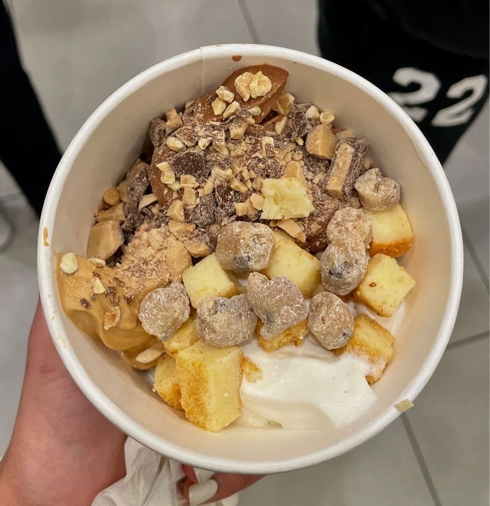 Menchie's Frozen Yogurt - wedding in West Valley City, UT