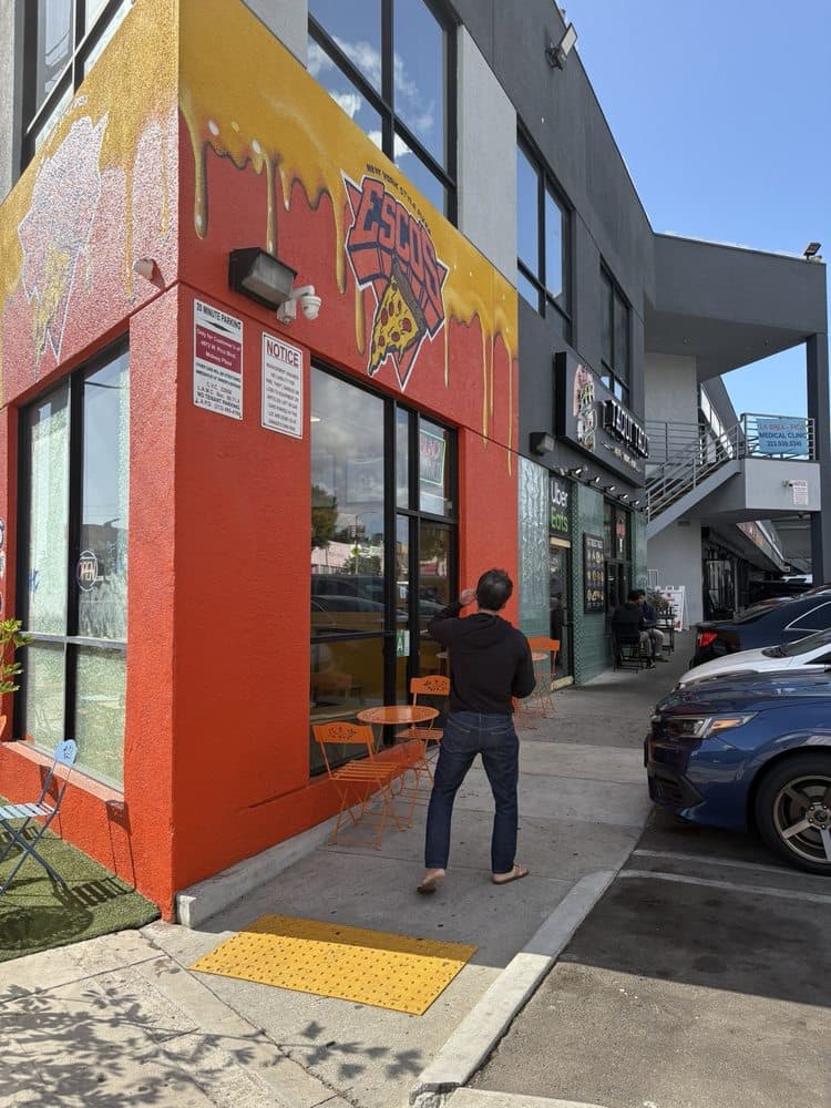 Esco's New York Style Pizza - wedding in Los Angeles, CA