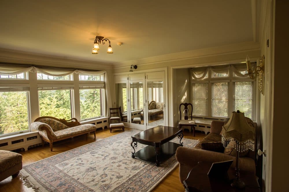 Bozarth Mansion and Retreat Center - wedding in Spokane, WA