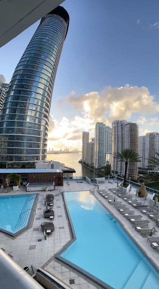 Kimpton EPIC Hotel - wedding in Miami, FL