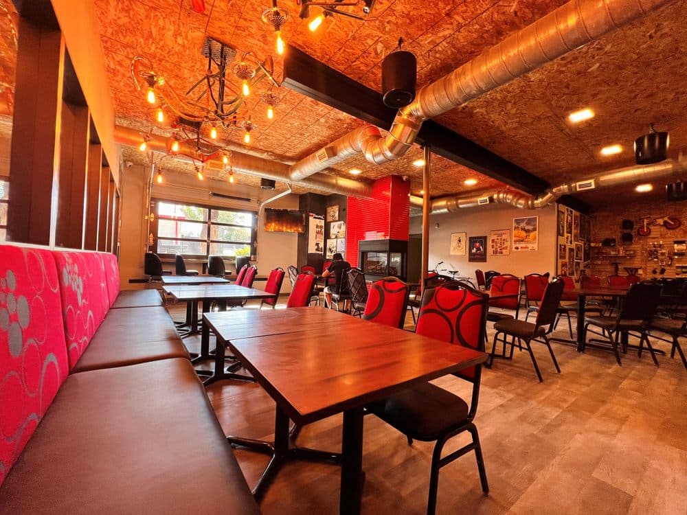 Seven's Gate Taproom - wedding in Colorado Springs, CO