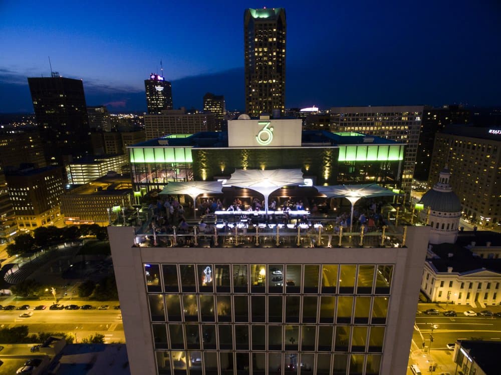 360 Rooftop Bar - wedding in St. Louis, MO