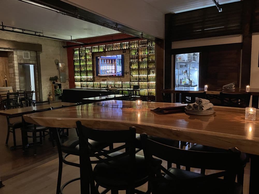 Beaune's Wine Bar - wedding in Tampa, FL