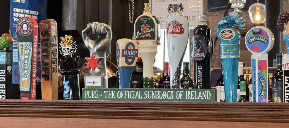 Uptown Snug - wedding in Marion, IA