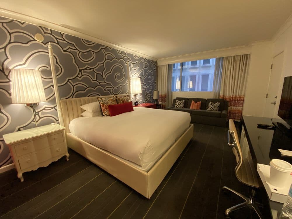 Kimpton Hotel Monaco Seattle - wedding in Seattle, WA