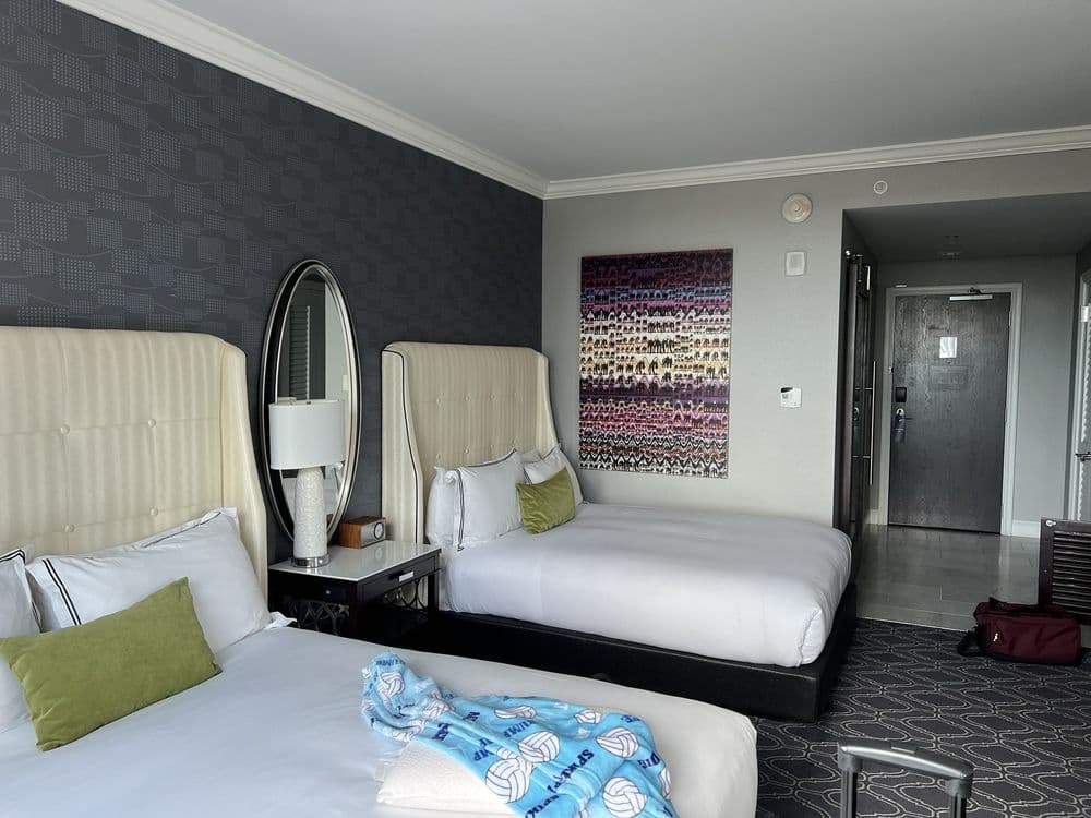 Kimpton Tryon Park Hotel - wedding in Charlotte, NC