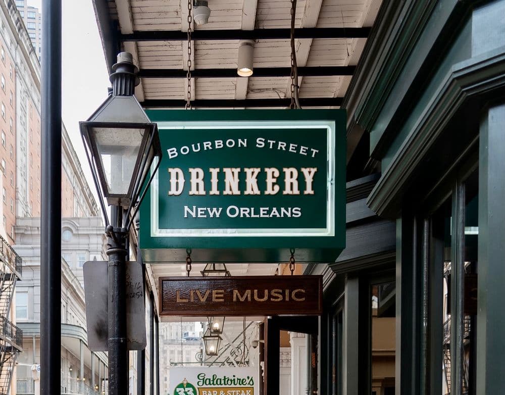 Bourbon Street Drinkery - wedding in New Orleans, LA