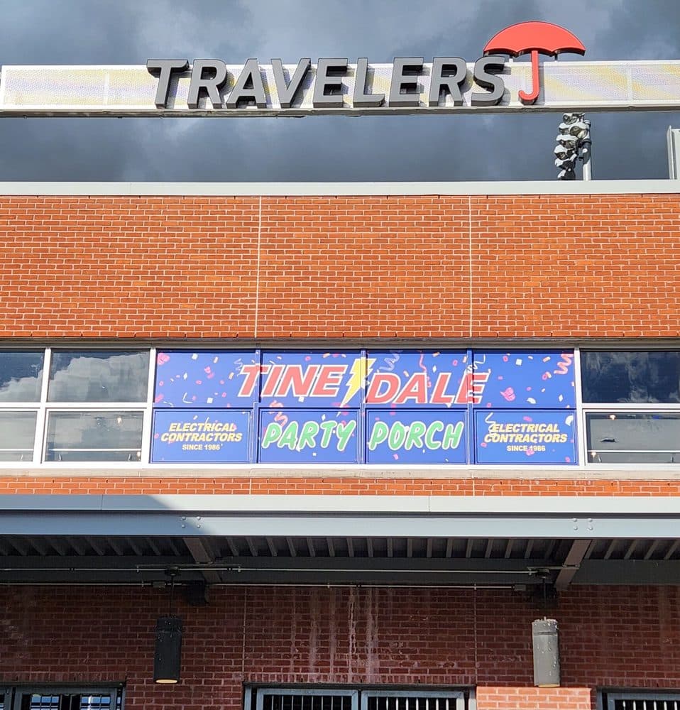 Tine Dale Party Porch - wedding in Hartford, CT